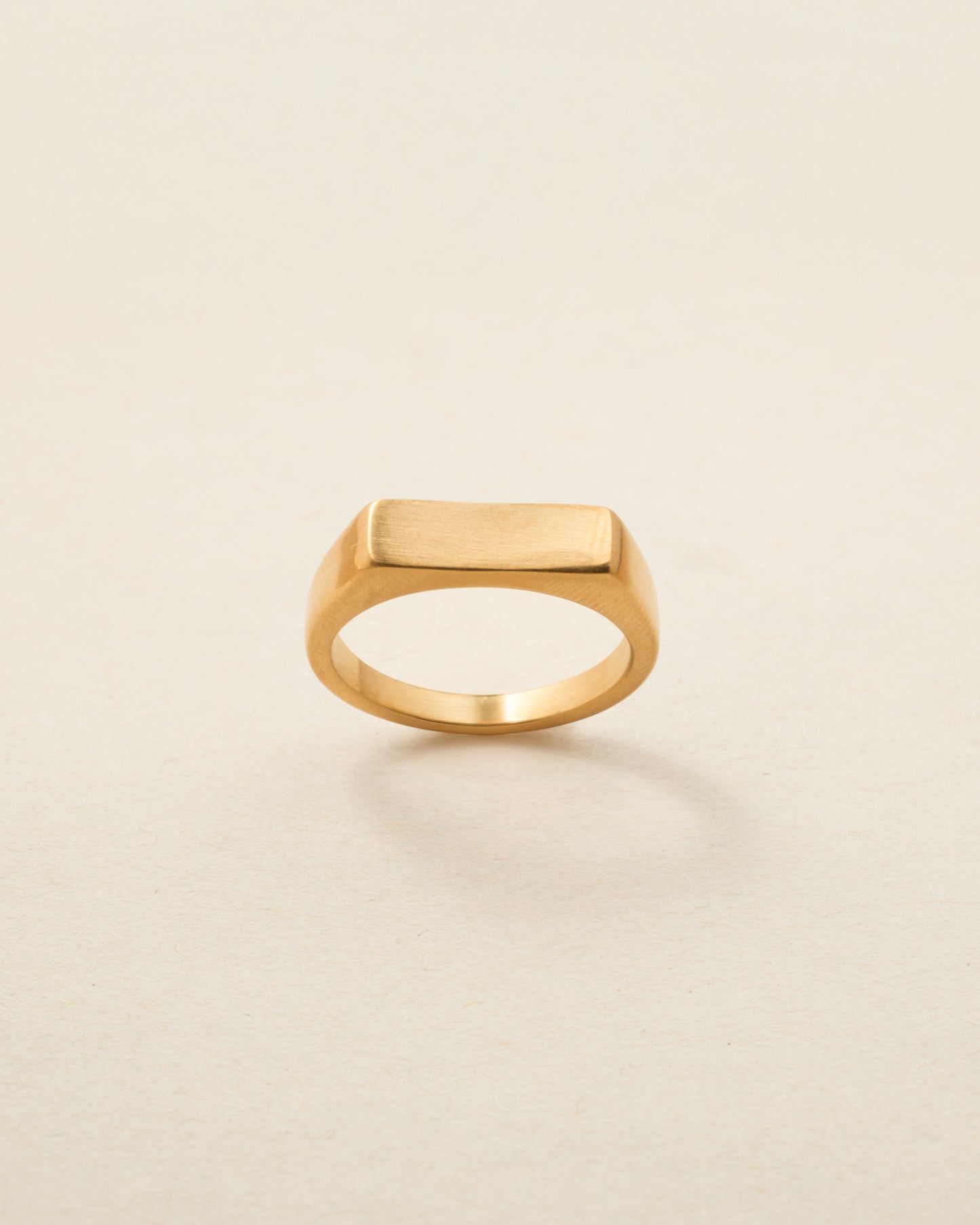 Linea Ring