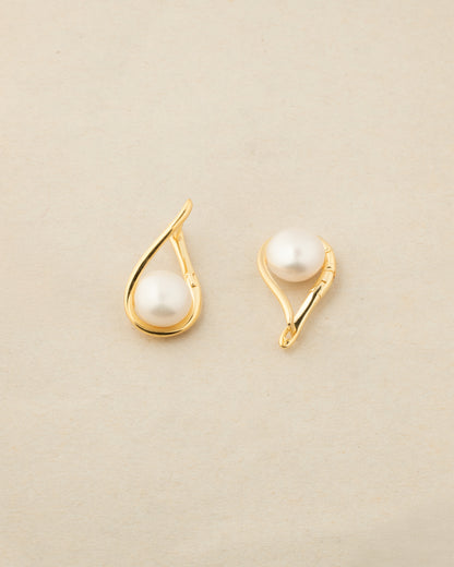 Lunara Earrings