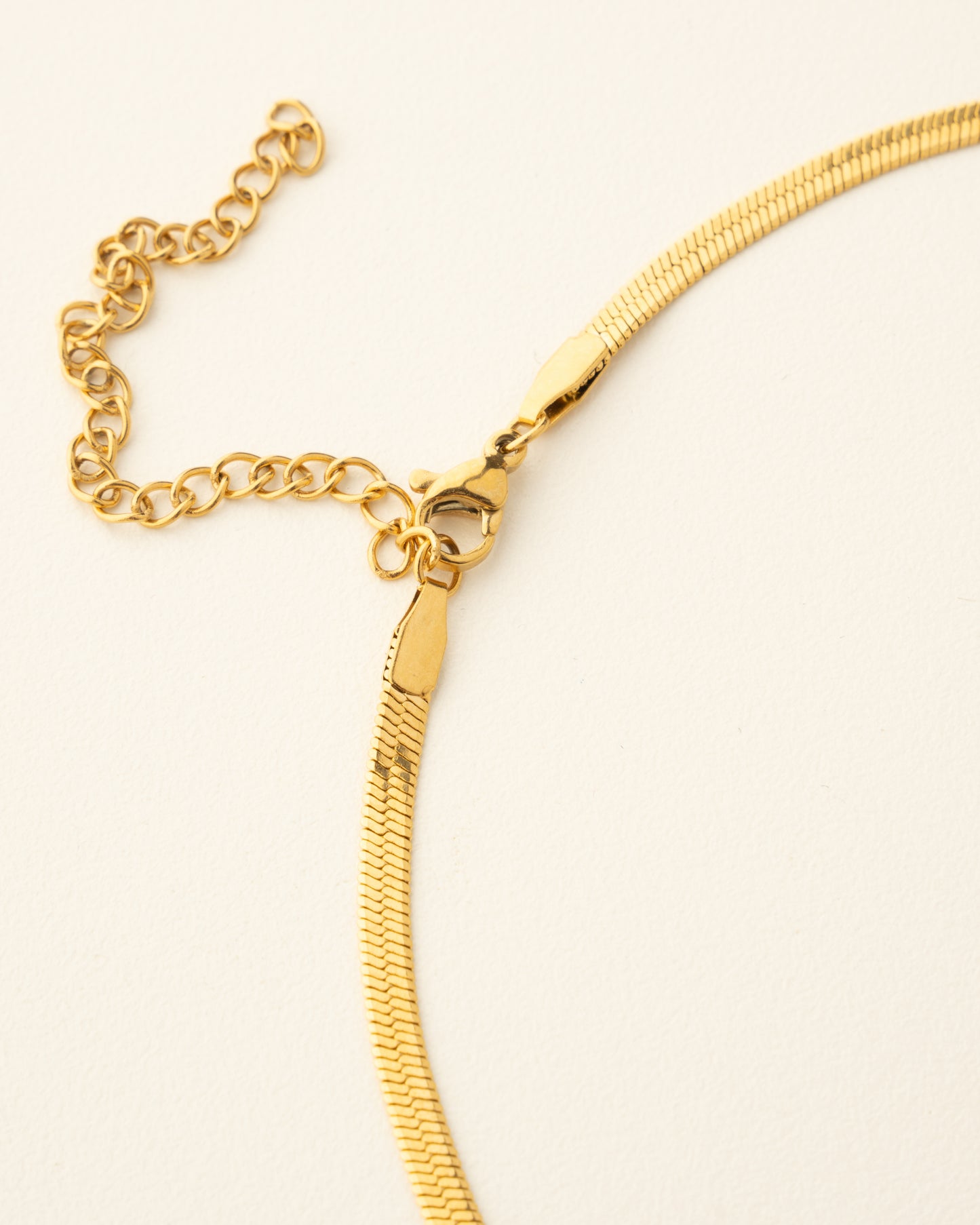 Velin Gold Necklace