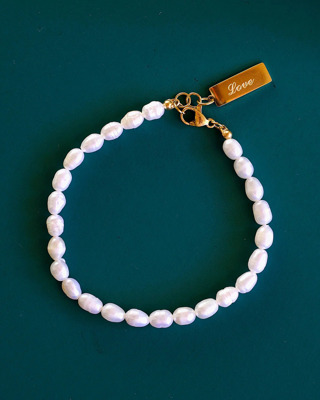 Kvara Vintage Pearl Love Bracelet