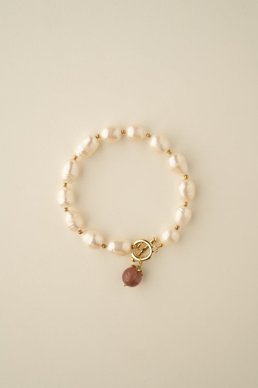 Nancy Pearl Bracelet